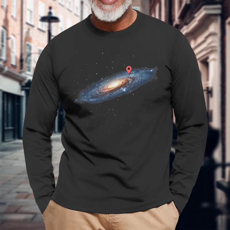 Milky Way Galaxy Universe Location Pin Space Cosmic Langarmshirts Geschenke für alte Männer