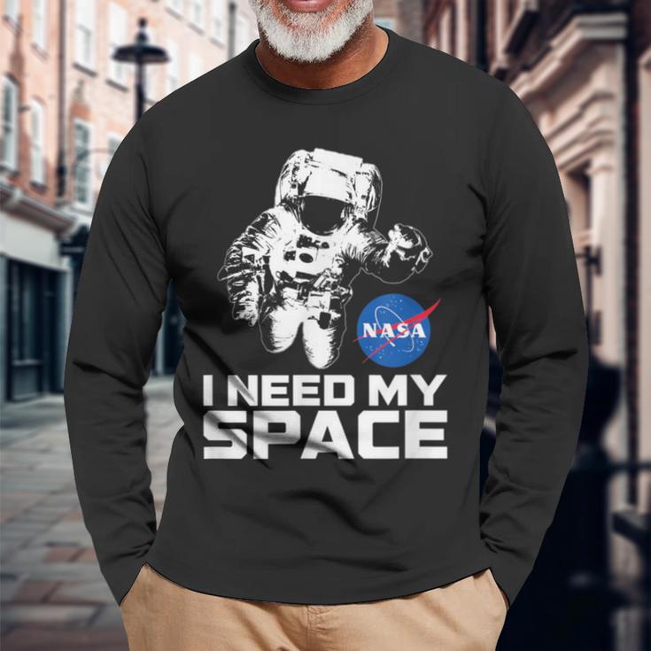 Nasa Logo I Need My Space With Astronaut Langarmshirts Geschenke für alte Männer