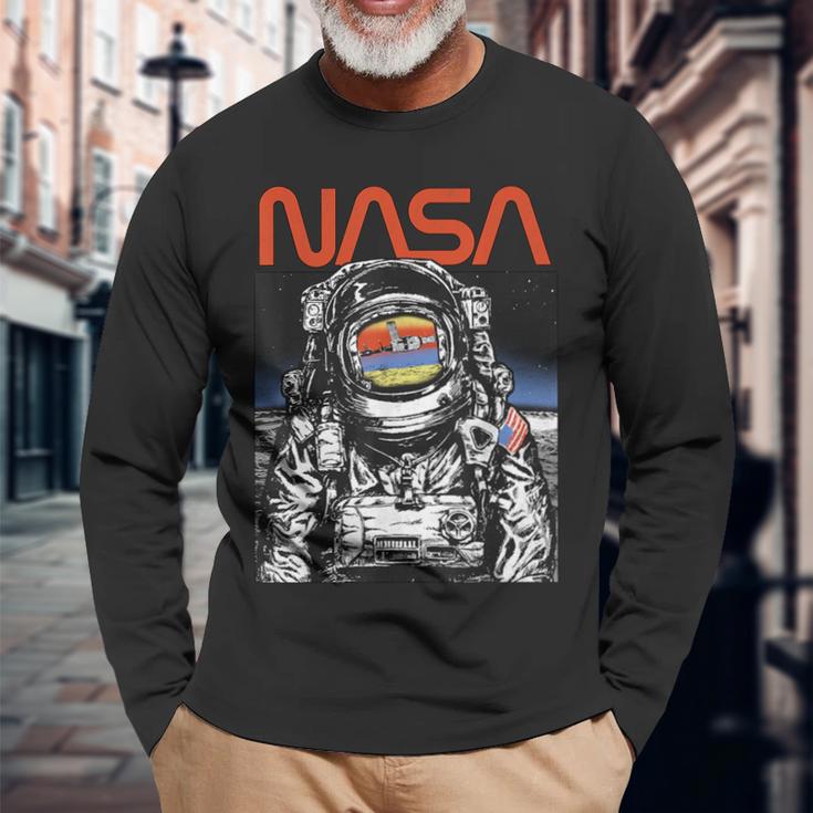 Nasaintage Astronaut Moon Walk Reflection Graphic Langarmshirts Geschenke für alte Männer