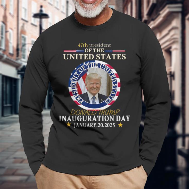 President Donald Trump Housewarming Day 2025 Langarmshirts Geschenke für alte Männer