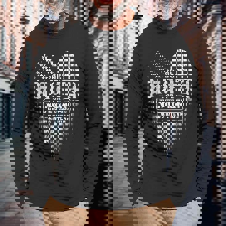 Proud Daughter Vietnam Vet Dad Veterans Day American Flag Long Sleeve T-Shirt Gifts for Old Men