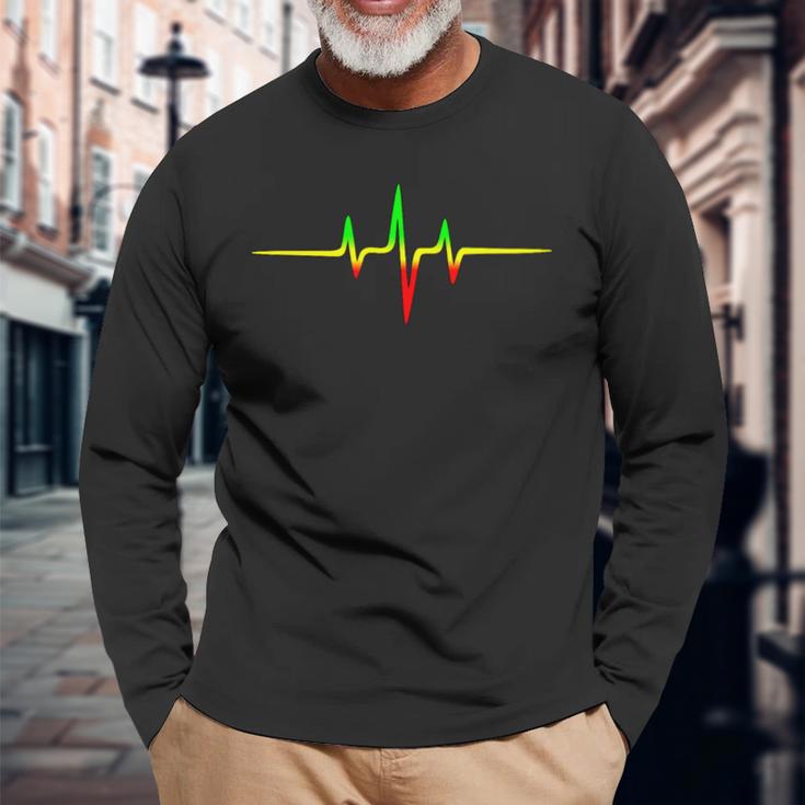 Reggae Heartbeat Pulse Frequency Music Wave Colours Langarmshirts Geschenke für alte Männer