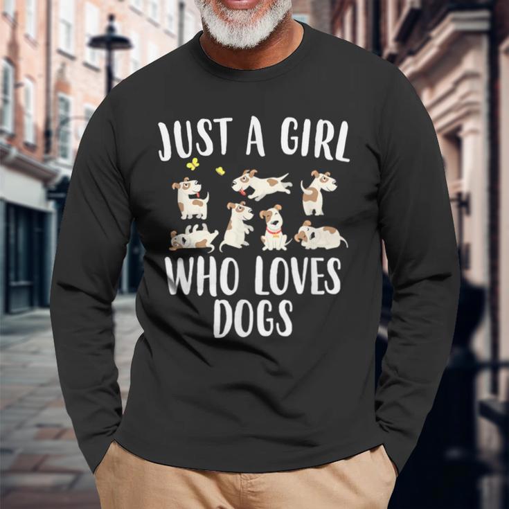 Solo Una Chica Que Ama A Los Perros Con Divertidos Perros Lindos Camiseta de manga larga Regalos para ancianos