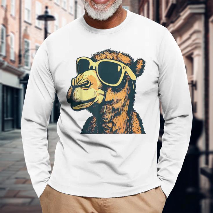 Camel With Sunglasses Gray Langarmshirts Geschenke für alte Männer