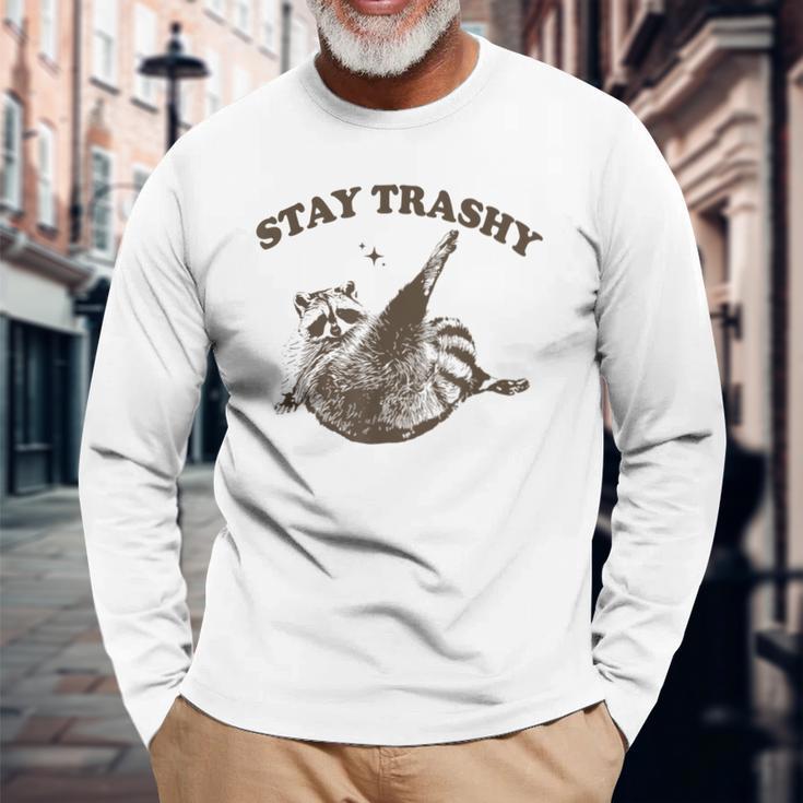 Raccoon Stay Trashy Fun Meme Gray Langarmshirts Geschenke für alte Männer