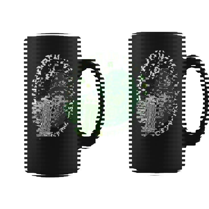 Everybody In The Pub Getting Tipsy Patrick's Day 2025 Coffee Mug