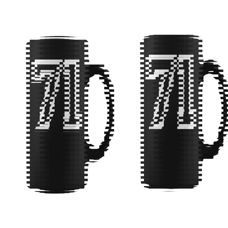 Número 71Arsity Sports Team Cumpleaños Edad Año Taza de café
