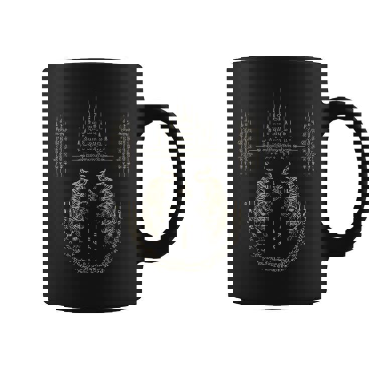 Tatuaje De Sak Yant Famoso De Tailandia Tatuaje Real Taza de café