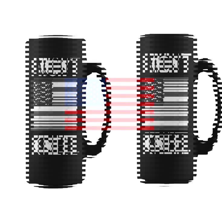 I Won't Kneel Proud American Stand Drapeau Tasse