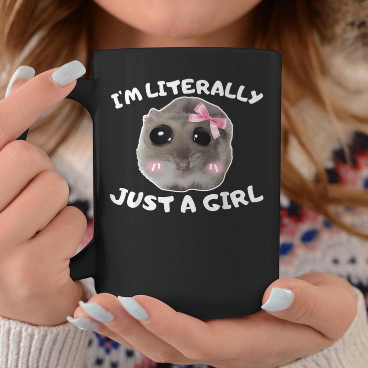 I'm Literally Just A Girl Sad Hamster Meme Tassen Lustige Geschenke