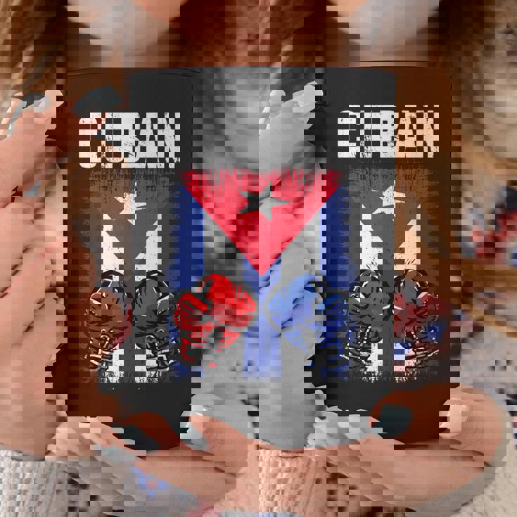 Hombre De Boxeo De Cuba Con Guantes Y Bandera Cubana Taza de café Regalos divertidos