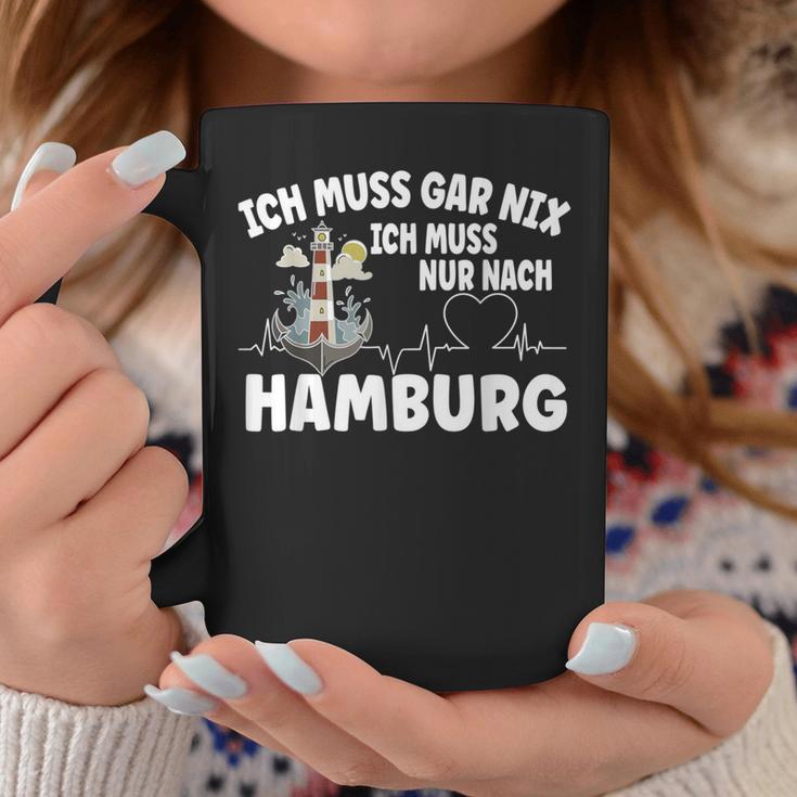 Ich Muss Gar Nix Ich Muss Nur Nach Hamburg Tassen Lustige Geschenke