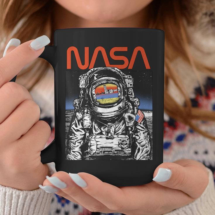 Nasaintage Astronaut Moon Walk Reflection Graphic Tassen Lustige Geschenke