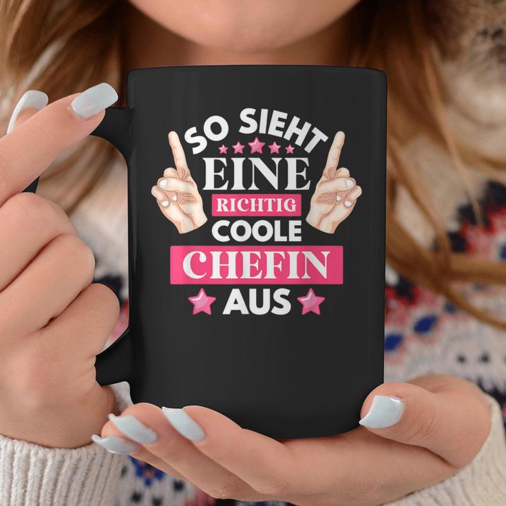 So Ssieht Eine Coole Chefin Aus S Tassen Lustige Geschenke