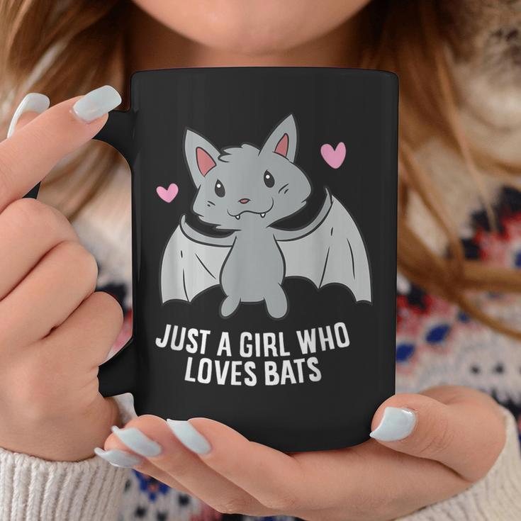 Sólo Una Chica Que Ama A Los Murciélagos Taza de café Regalos divertidos