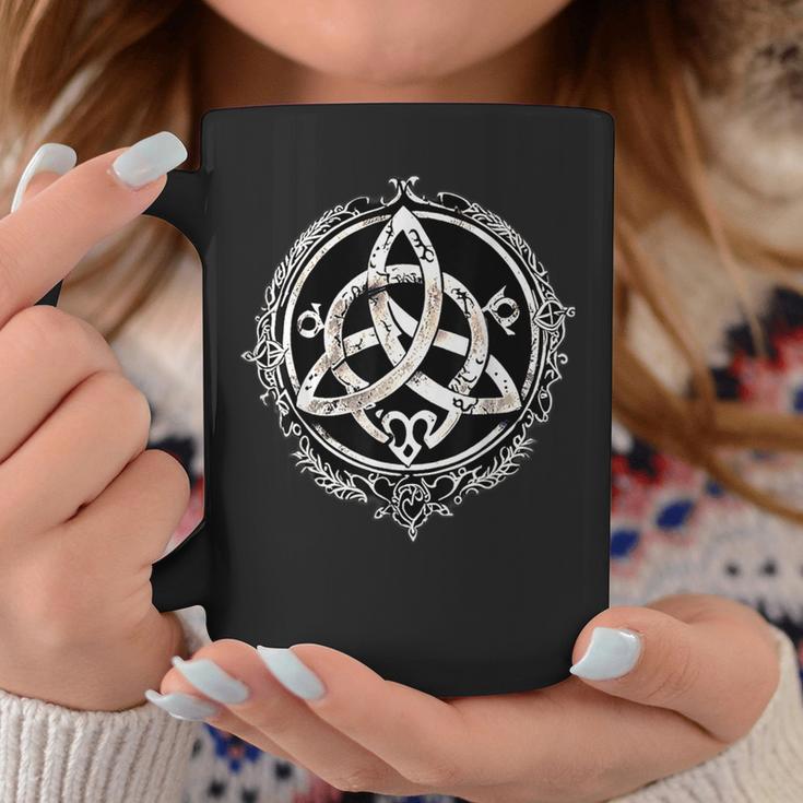 Triskele Triskel Triquetra Celtic Protective Rune Tassen Lustige Geschenke