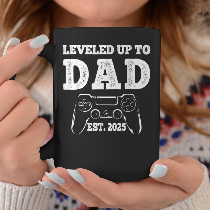 Updated To Papa-Level Unlocked Approx 2025 New Daddy Gamer Tassen Lustige Geschenke