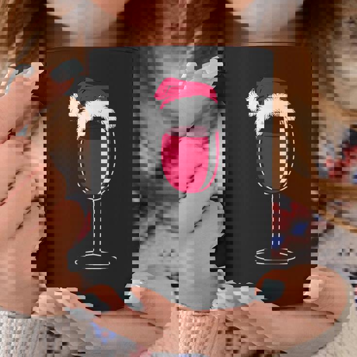 Wine With Red Wine Glass And Christmas Cap Christmas Cuello Taza de café Regalos divertidos