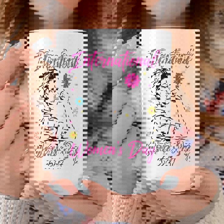 International Women's Day 365247 International Women's Day Tassen Lustige Geschenke