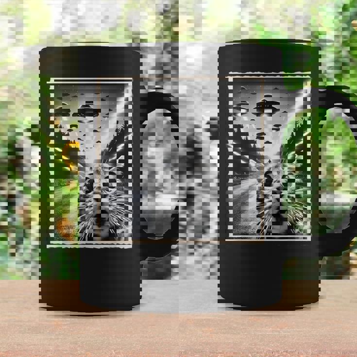 Cat Selfie With Ufo Alien & Cat Coffee Mug Gifts ideas