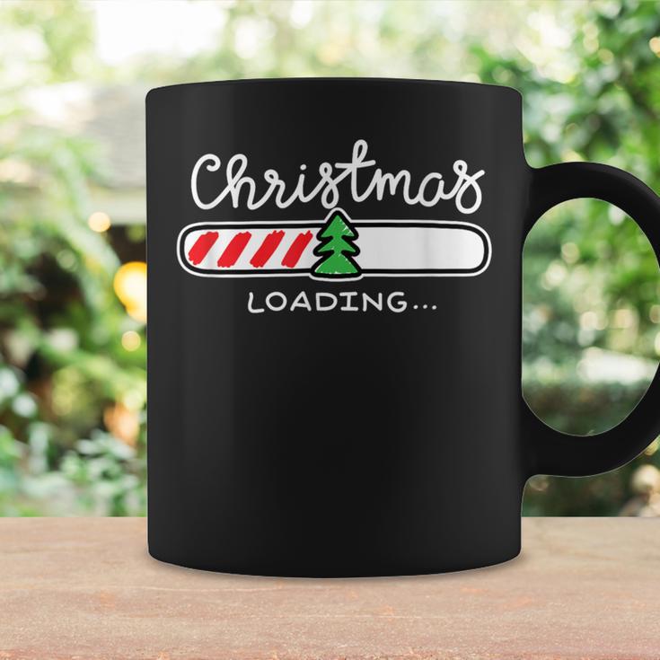 Christmas Loading Christmas Outfit Graphic s Tassen Geschenkideen