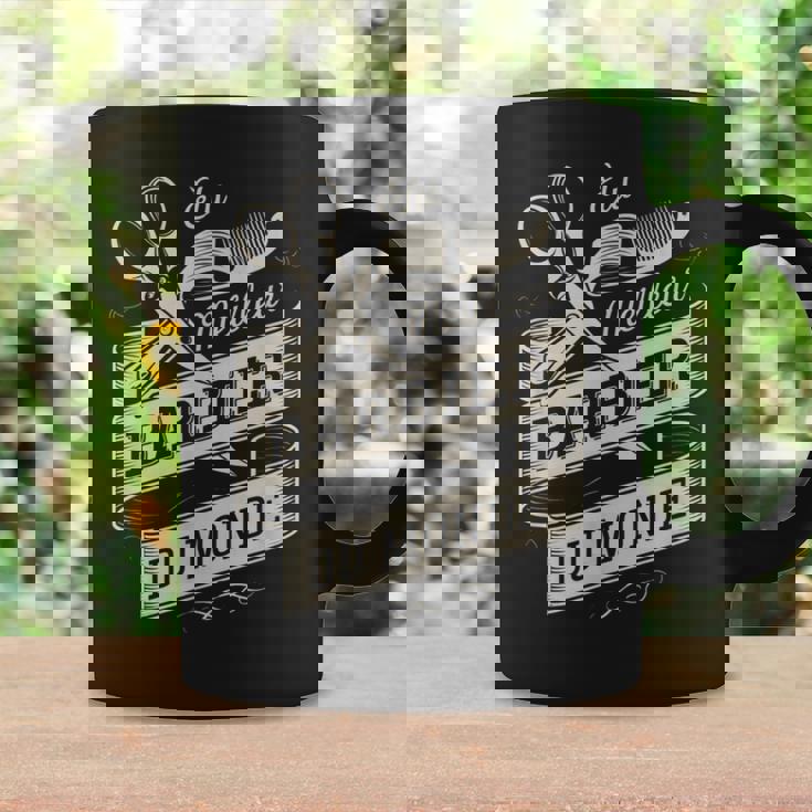 Élu Meilleur Barbier Du Monde Humour Coiffeur Cadeau Barbe Tasse Idées cadeaux