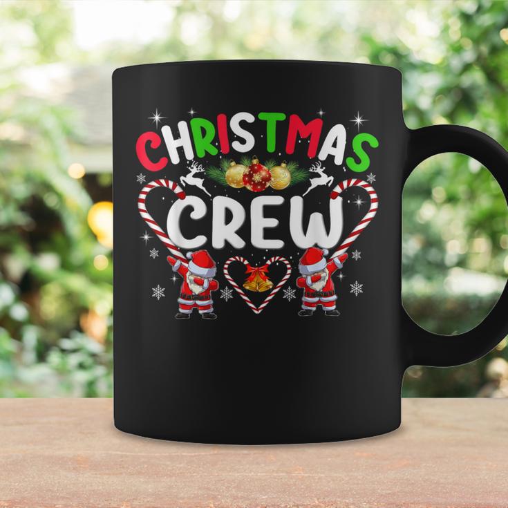 Christmas Crew Santa Dabbing Family Pyjamas Tassen Geschenkideen