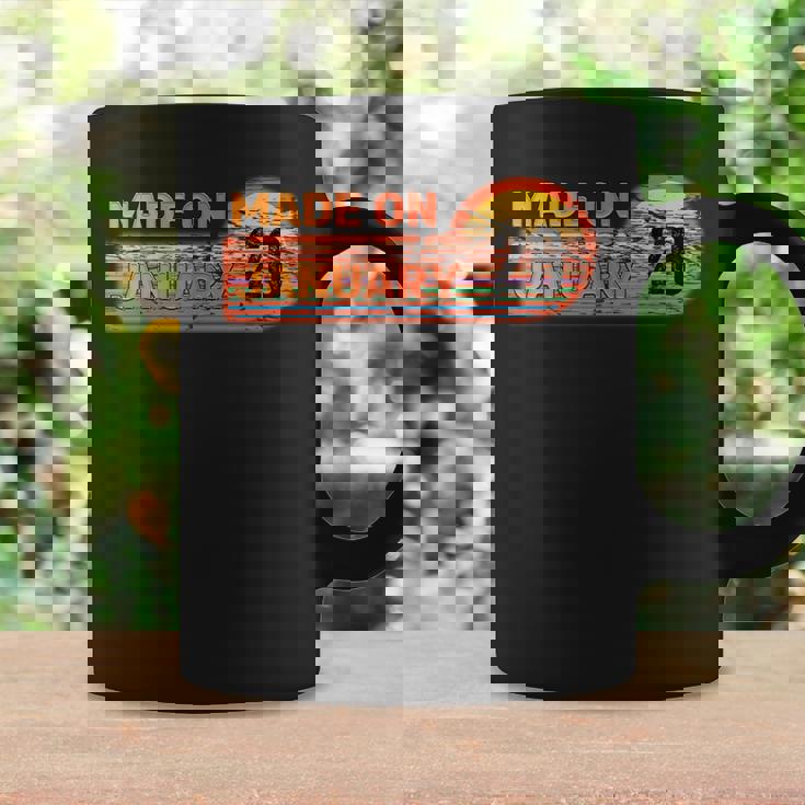 Hecho En Enero 26 Impresionante Nacido En 26 Cumpleañosintage Taza de café Ideas de regalos