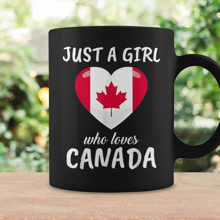 Just A Girl Who Loves Canada Travel Football Canada Tassen Geschenkideen