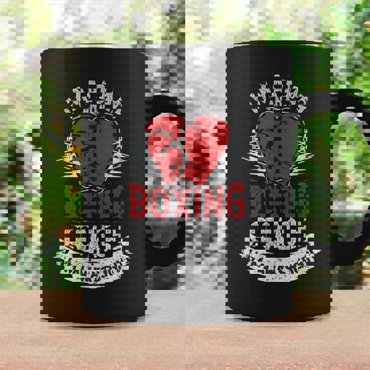 Soy Padre Y Entrenador De Boxeo Boxer Daddy Coaches Día Del Padre Taza de café Ideas de regalos