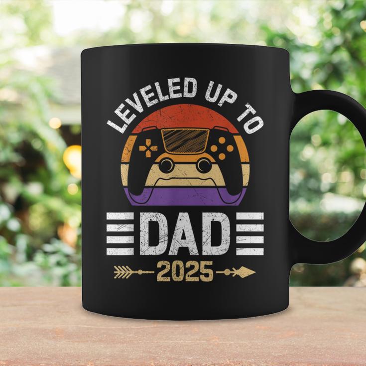 Spielerpapa Leveled Up To Daddy 2025 Dadintage Tassen Geschenkideen