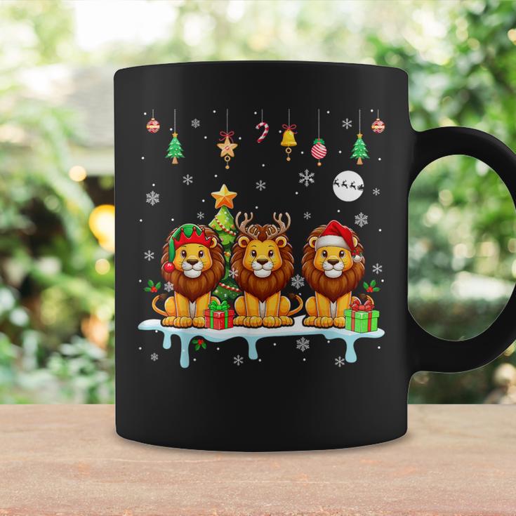 Three Santa Claus Reindeer Elf Lions Christmas Animal Lovers Children's Tassen Geschenkideen