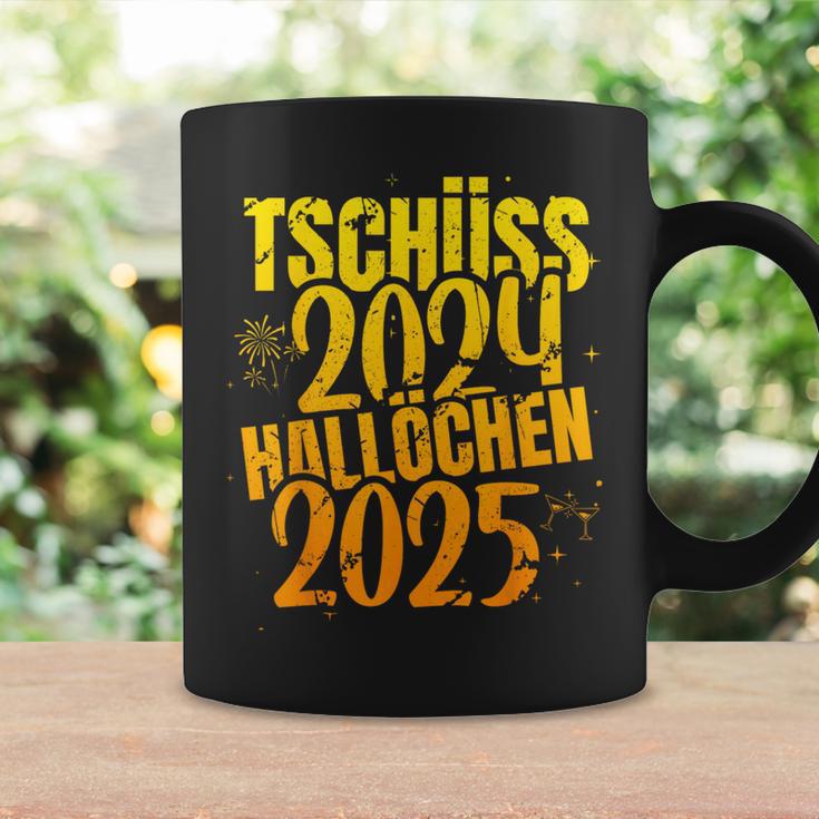 Tschüss 2024 Hallöchen 2025 New Year's Eve New Year Holidays Tassen Geschenkideen