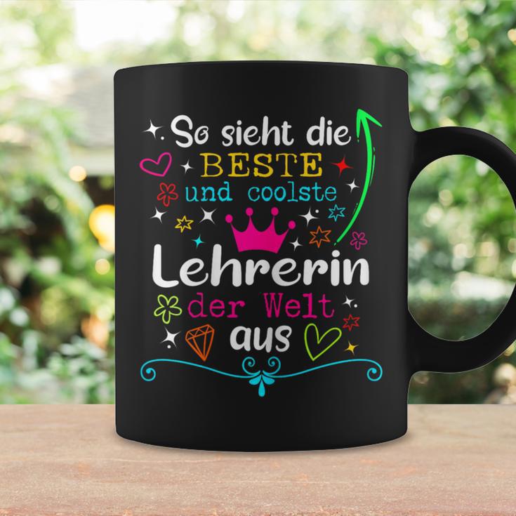 Women's Teacher So Ssieht Die Coolste Beste Teacher Der Welt Aus Tassen Geschenkideen