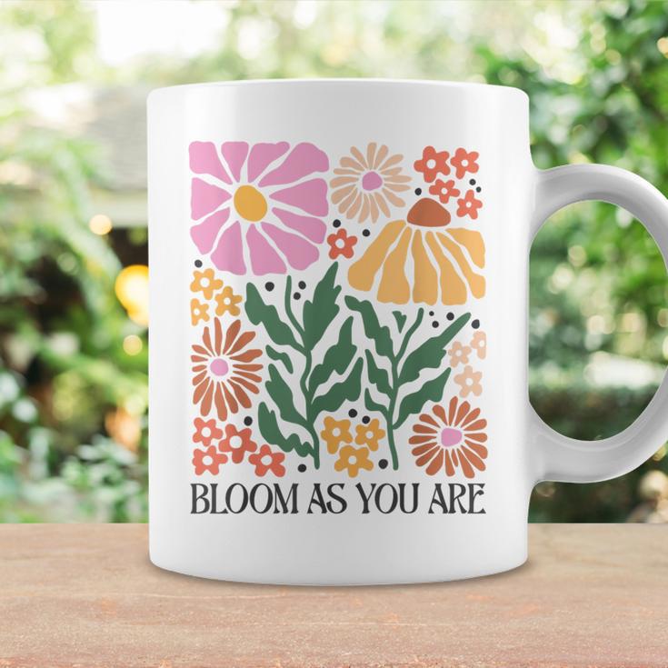 Boho Summer Flower Botanical Nature Lover Floral Wild Flower Tassen Geschenkideen