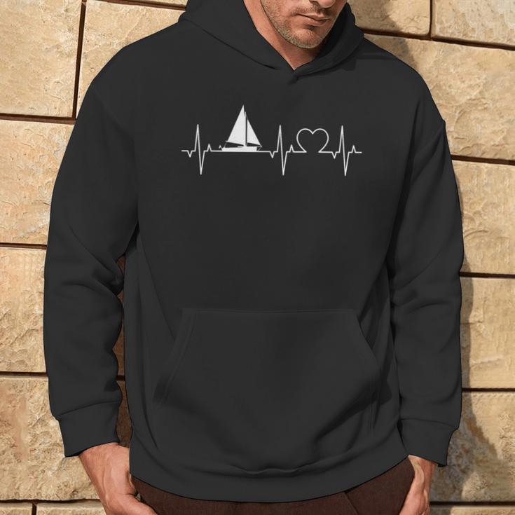 Sailing Boat Heartbeat Sailing Ecg Catamaran Skipper Sailer Kapuzenpullover Lebensstil