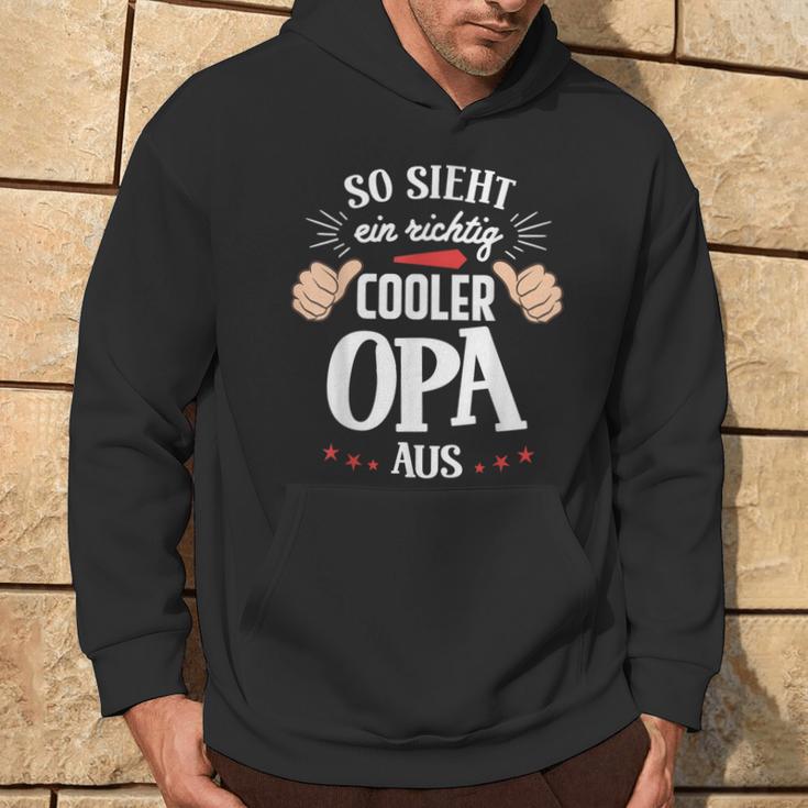 So Sieht Ein Richtig Cooler Opa Aus Bester Opa Grandpa Kapuzenpullover Lebensstil