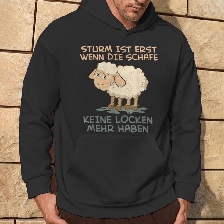 Storm Ist Erst Wenn Die Sheep Keine Locken Mehr Haben Sheep Kapuzenpullover Lebensstil