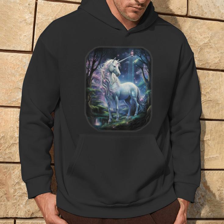 Unicorn Standing In The Forest Fantasy Nature Universe Kapuzenpullover Lebensstil