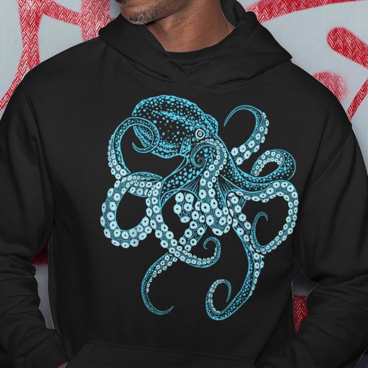 Deep Sea Blue Octopus In Combat Posture Kapuzenpullover Lustige Geschenke