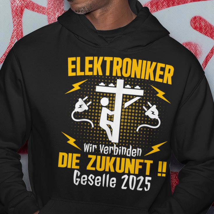 Elektroniker Azubi Ausbildung Gesellenprüfung Geselle 2025 Kapuzenpullover Lustige Geschenke