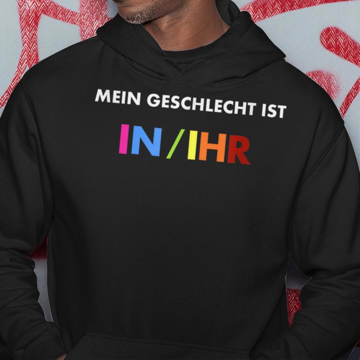 Humorous Statement My Gender Is InIhr Kapuzenpullover Lustige Geschenke