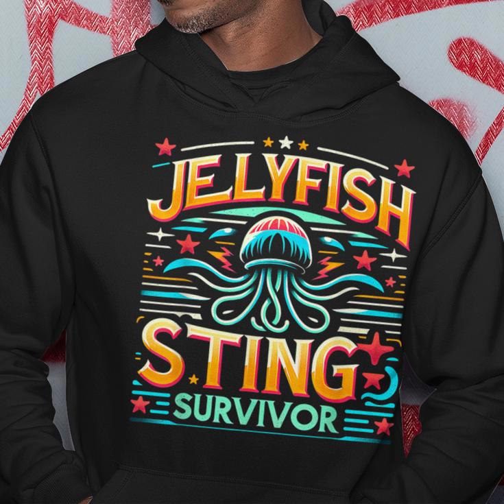 Jellyfish Sting Survivor Kapuzenpullover Lustige Geschenke