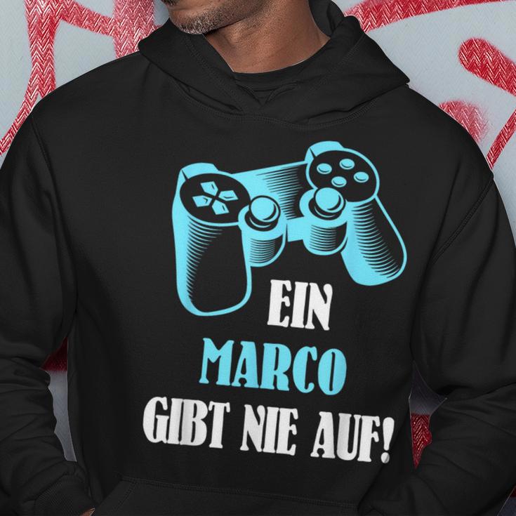 A Marco Gibt Never Up Personalised Gamer Kapuzenpullover Lustige Geschenke