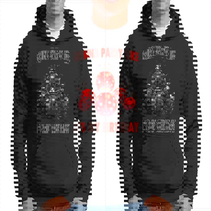 Voy A Festejar Como Si Fuera Mi Cumpleaños Mariquitas Sudadera