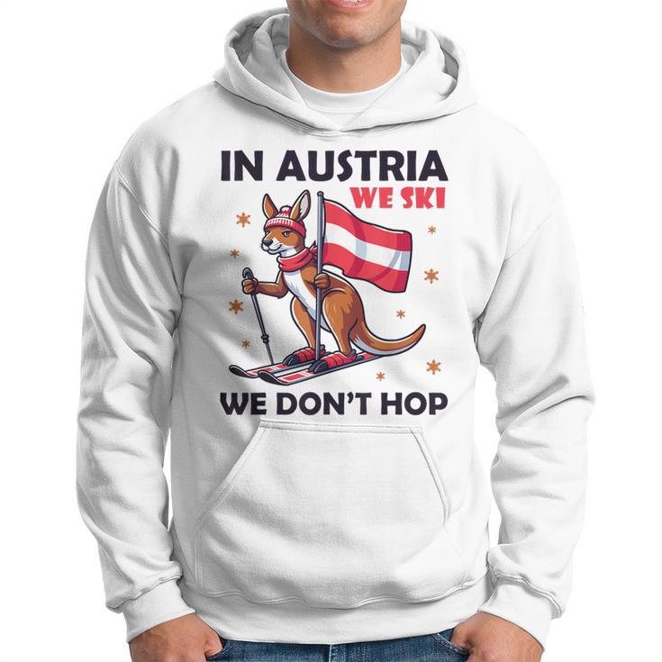 In Austria We Ski We Don't Hop Kangaroo Austria Kapuzenpullover