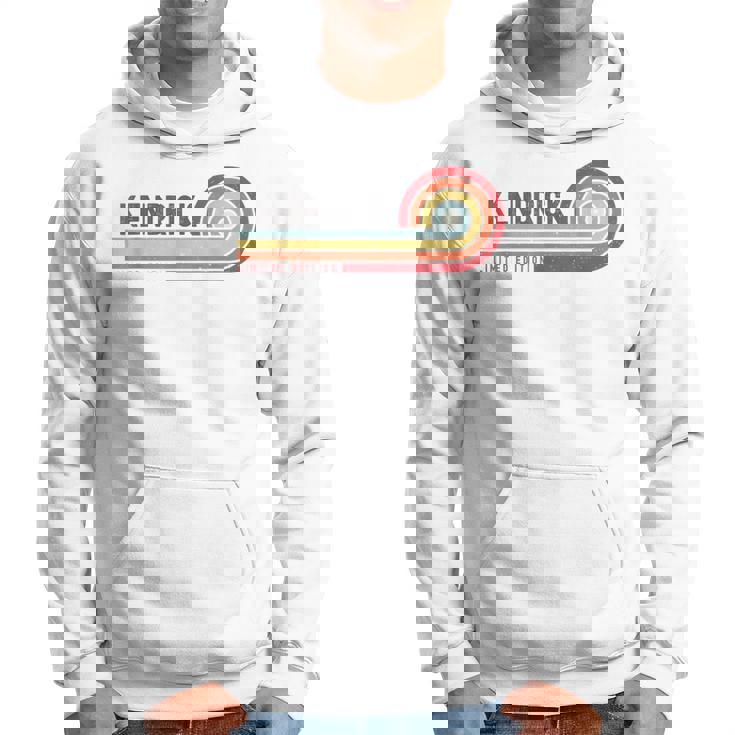 I Love Kendrick Personalizado Retro Sunset Primer Nombre Sudadera