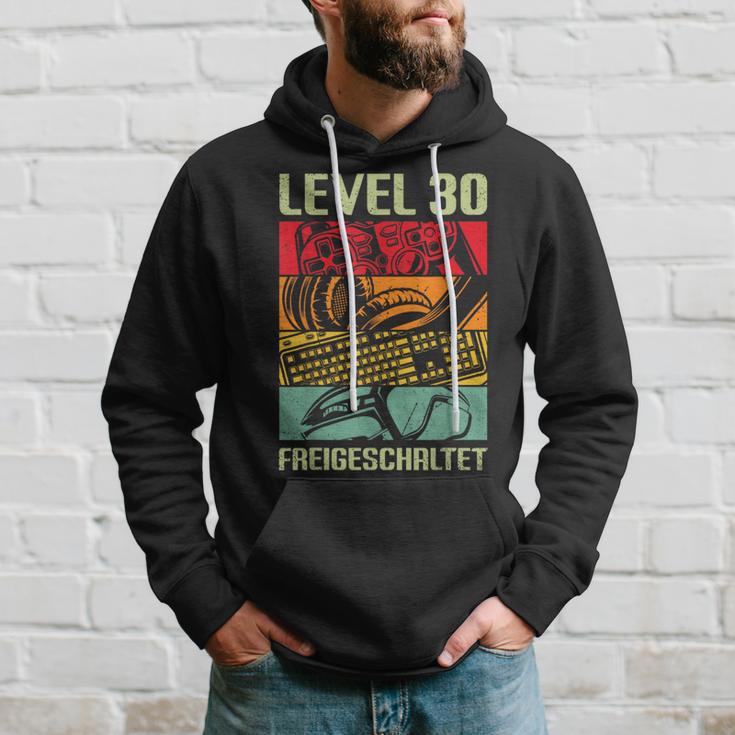 30Th Birthday Man Decorative Gamer Gamer Gamer For 30 Years Man Kapuzenpullover Geschenke für Ihn