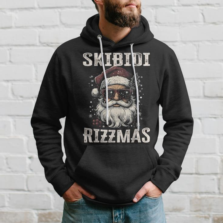 Cool Santa Claus With Sunglasses Skibidi Rizzmas Kapuzenpullover Geschenke für Ihn