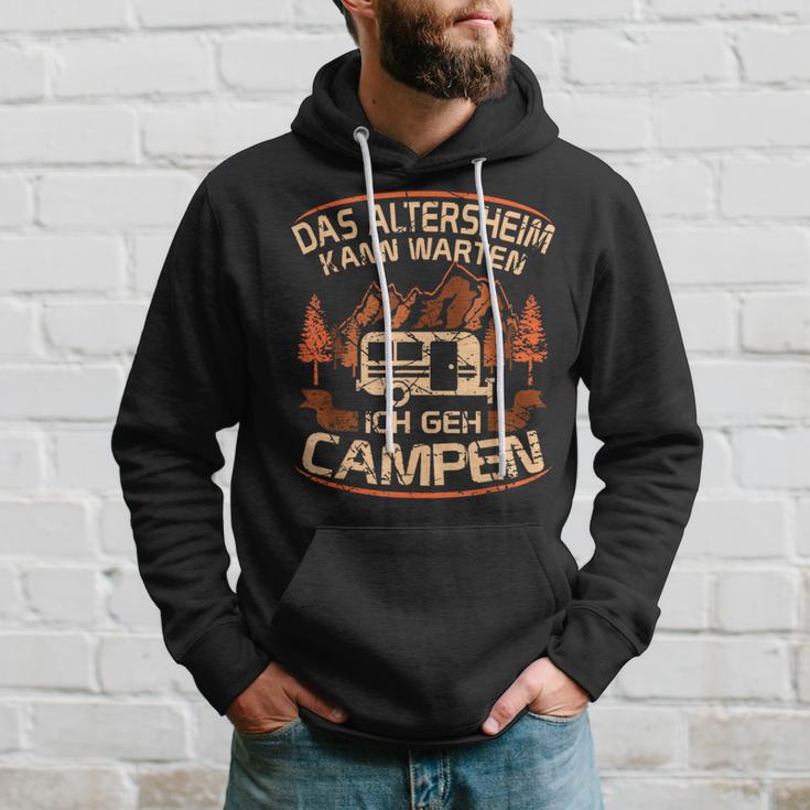 Das Altersheim Kann Waten Ich Geh Campen Grandpa Campen Campen Kapuzenpullover Geschenke für Ihn